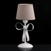 Lumetto comodino ferro laccato bianco  shabby con paralume in pvc tortora