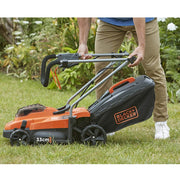 Rasaerba a batteria senza filo Black&Decker BCMW33184L2-QW doppia batteria 18V 4.0 Ah